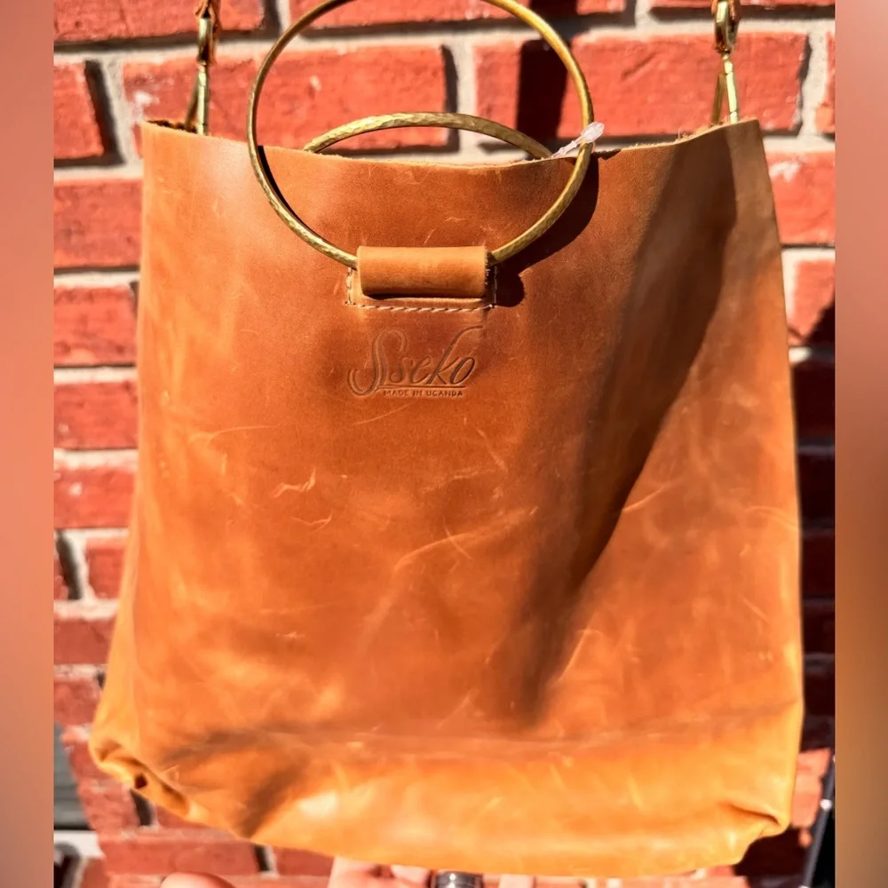 Super 🔥 Deal Sseko Tan Leather Shoulder Bag with Carry Metal Rings 
🤜👜🤛 - Picture 11 of 12